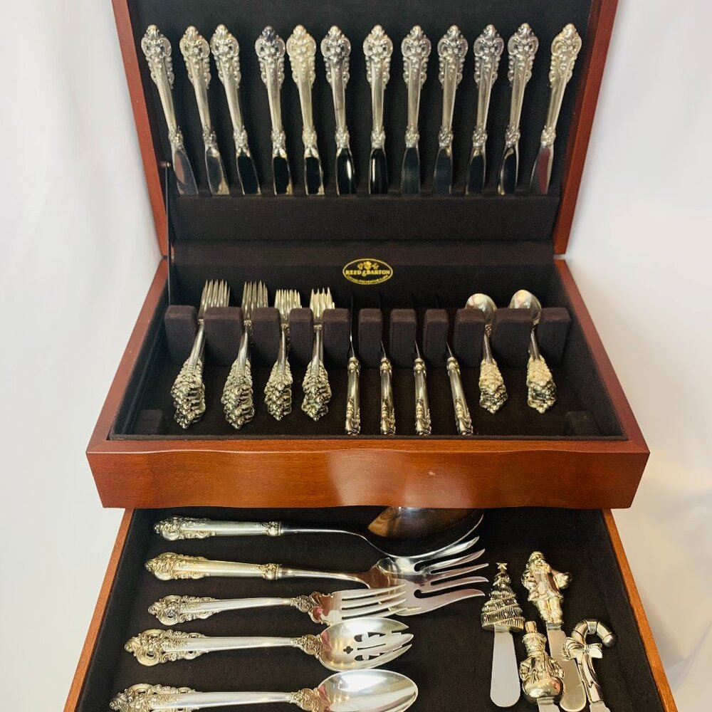 GRANDE BAROQUE by Wallace Sterling Silver Flatware Set for 16 Service 74 Pieces